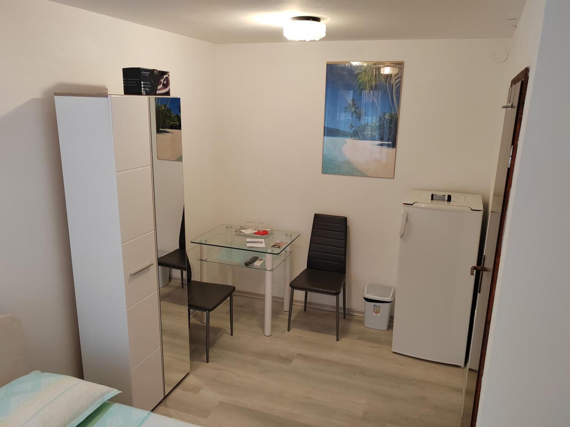 Rooms Neda Изола Стая снимка