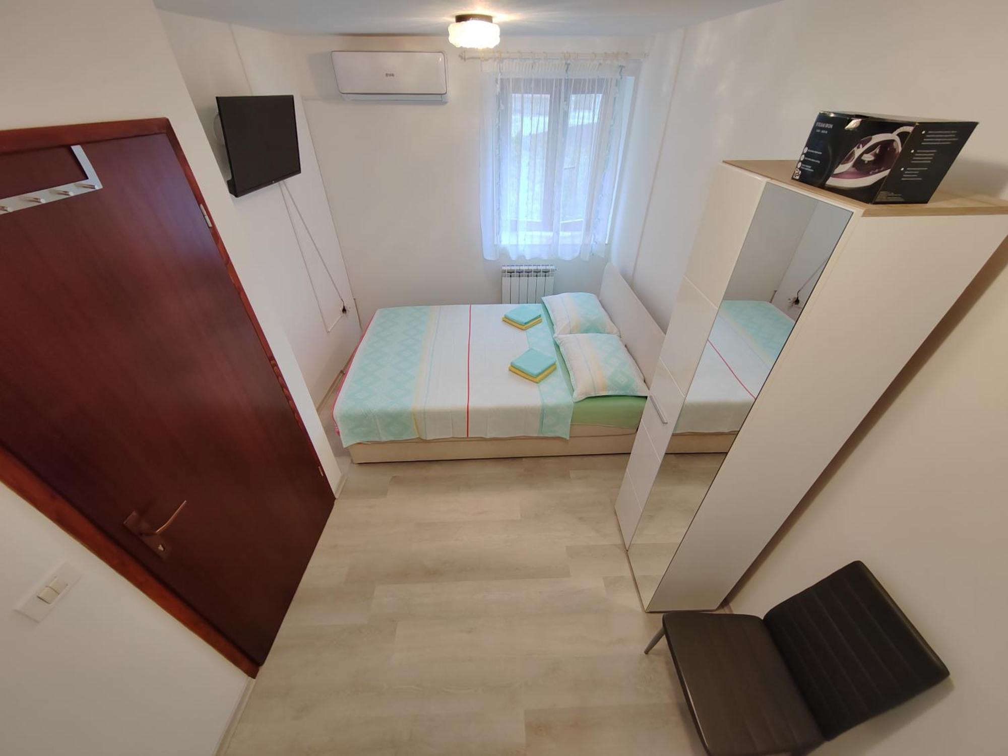 Rooms Neda Изола Стая снимка