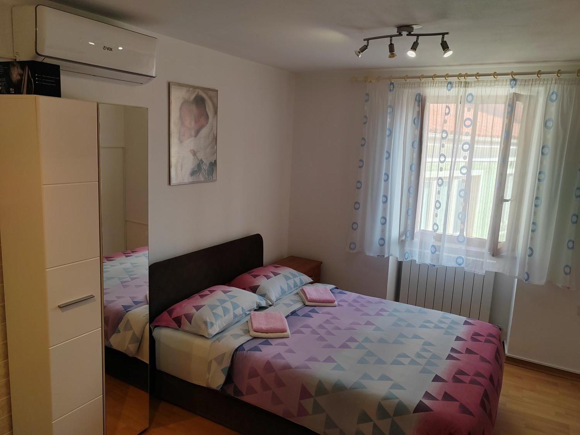 Rooms Neda Изола Стая снимка